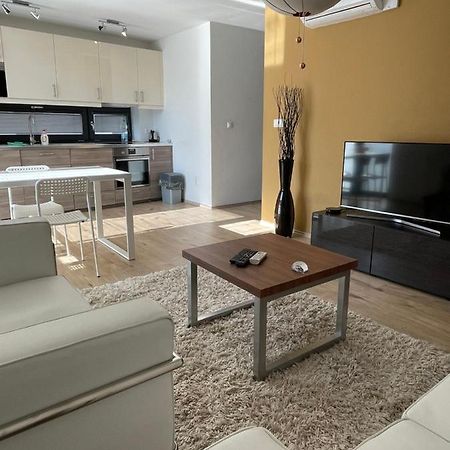 Apartmany Diamant Bratislava Buitenkant foto