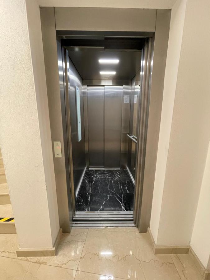Apartmany Diamant Bratislava Buitenkant foto