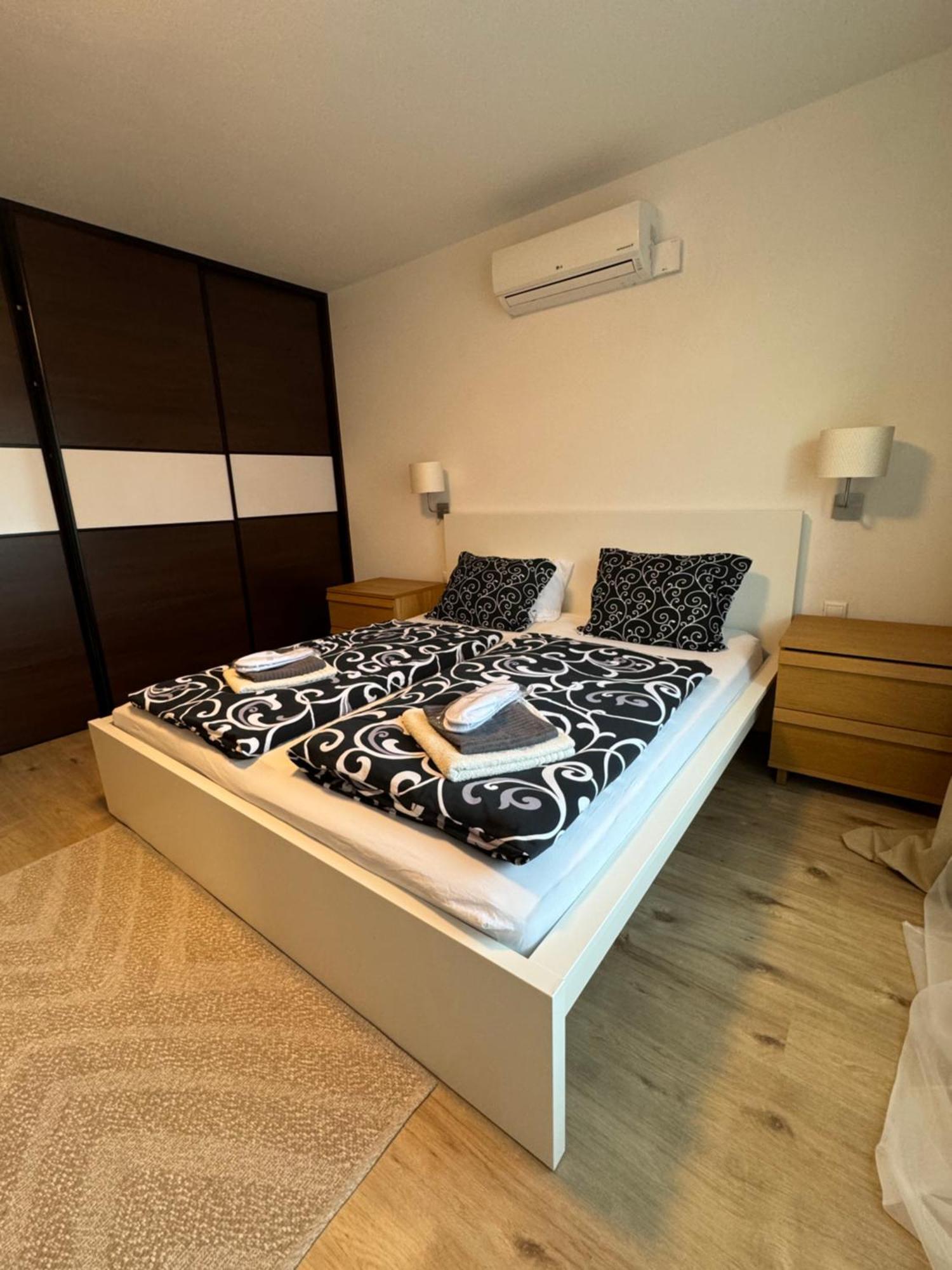 Apartmany Diamant Bratislava Buitenkant foto